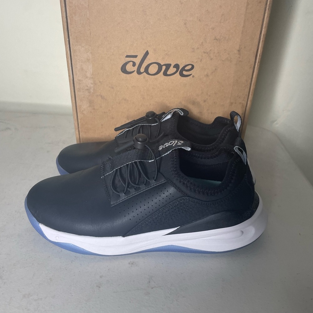 Clove Comfort Sneaker Nursing / Healthcare Shoes Night Shift Black Women's 6